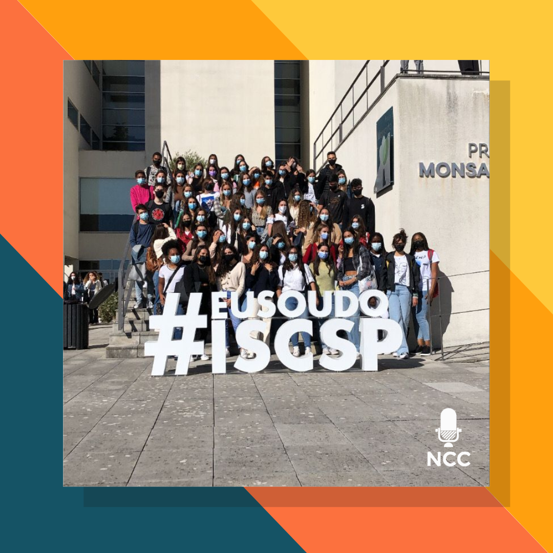 Foto dos novos alunos de Ciências da Comunicação no ISCSP
